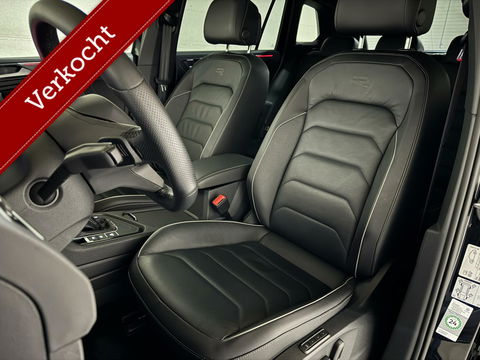 Volkswagen Tiguan 1.4 TSI eHybrid R-Line Black Style Pano