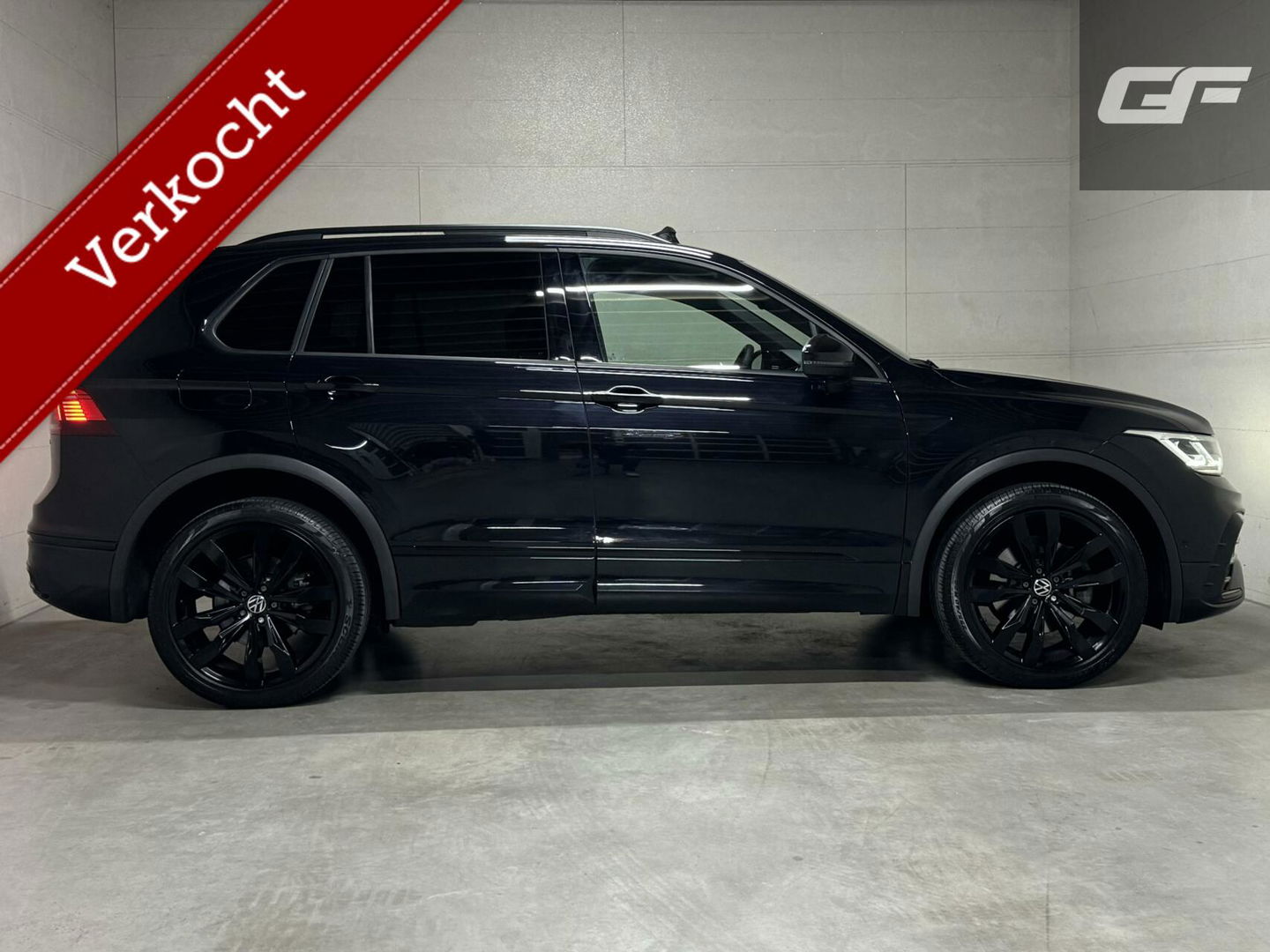 Volkswagen Tiguan 1.4 TSI eHybrid R-Line Black Style Pano