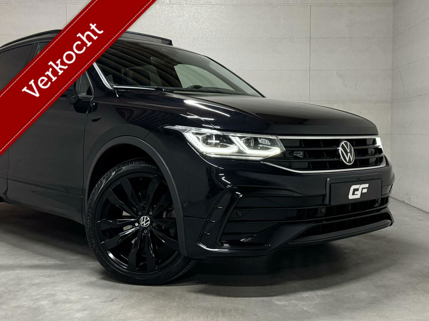 Volkswagen Tiguan 1.4 TSI eHybrid R-Line Black Style Pano