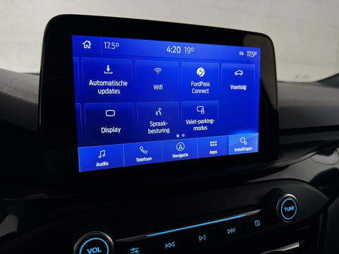 Ford Focus 1.5 EcoBoost ST Line Pano ACC CarPlay Winterpack