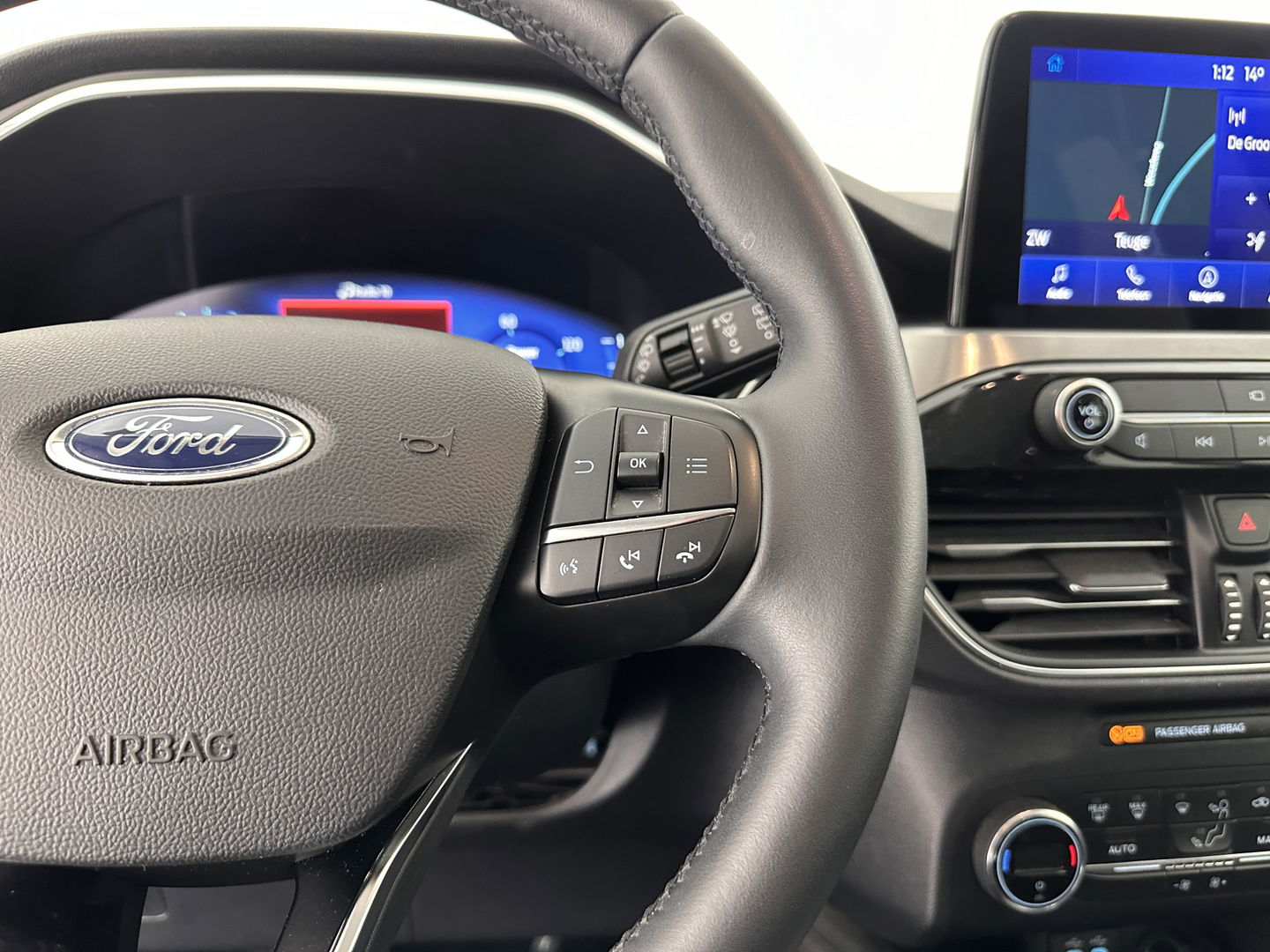 Ford Kuga 2.5 PHEV Titanium X (INCL-BTW) *LEATHER-MICROFIBRE | FULL-LED | DIGI-COCKPIT | ADAPTIVE-CRUISE | BLINDSPOT | PARK-PILOT | CAMERA | NAVI-FULLMAP | HEATED-COMFORT-SEATS | CARPLAY | DAB | LANE-ASSIST | 17"ALU*