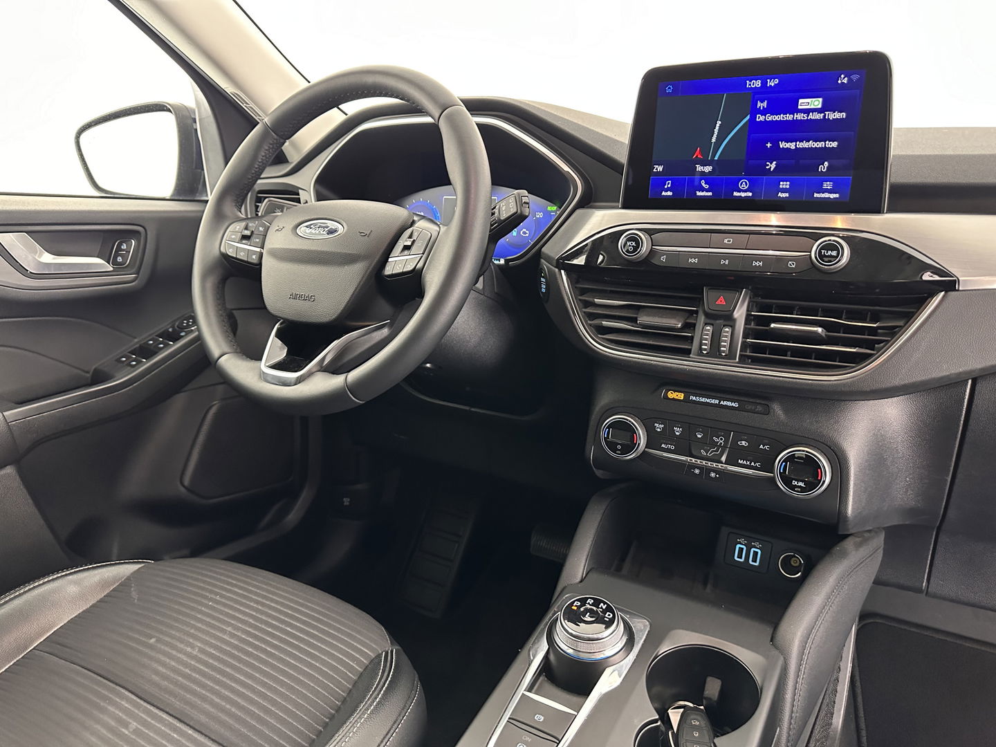 Ford Kuga 2.5 PHEV Titanium X (INCL-BTW) *LEATHER-MICROFIBRE | FULL-LED | DIGI-COCKPIT | ADAPTIVE-CRUISE | BLINDSPOT | PARK-PILOT | CAMERA | NAVI-FULLMAP | HEATED-COMFORT-SEATS | CARPLAY | DAB | LANE-ASSIST | 17"ALU*