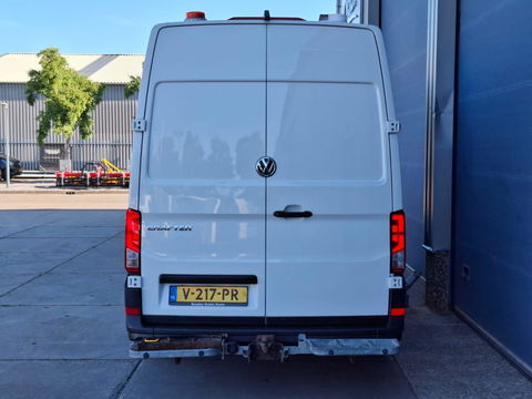 Volkswagen Crafter 35 2.0 TDI L3H3 Highline AIRCO / CRUISE CONTROLE / NAVI / CAMERA / TREKHAAK / CARPLAY