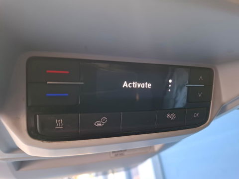 Volkswagen Crafter 35 2.0 TDI L3H3 Highline AIRCO / CRUISE CONTROLE / NAVI / CAMERA / TREKHAAK / CARPLAY