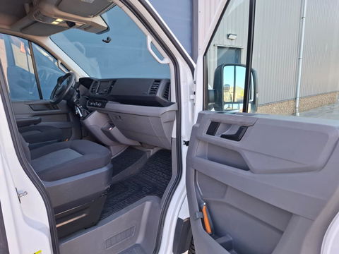 Volkswagen Crafter 35 2.0 TDI L3H3 Highline AIRCO / CRUISE CONTROLE / NAVI / CAMERA / TREKHAAK / CARPLAY