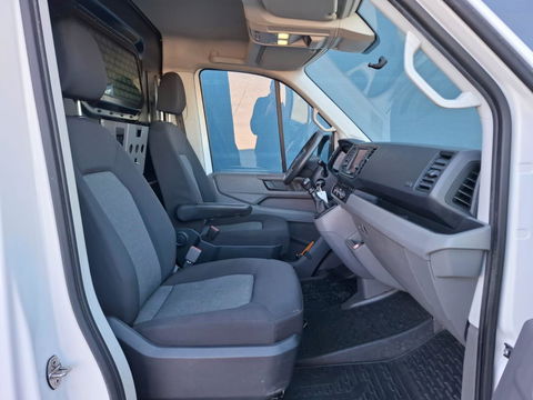 Volkswagen Crafter 35 2.0 TDI L3H3 Highline AIRCO / CRUISE CONTROLE / NAVI / CAMERA / TREKHAAK / CARPLAY
