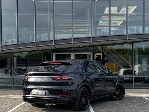 Porsche Cayenne Coupé 3.0 E-Hybrid Pano|BOSE|Chrono|Luchtvering