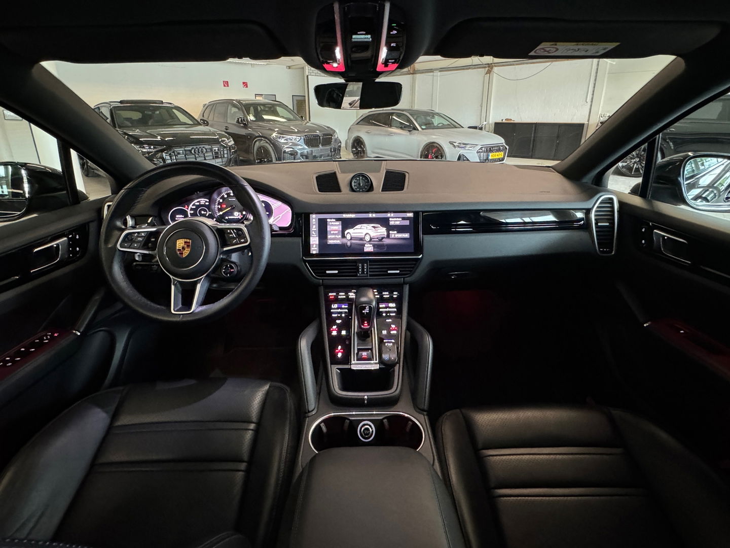 Porsche Cayenne Coupé 3.0 E-Hybrid Pano|BOSE|Chrono|Luchtvering