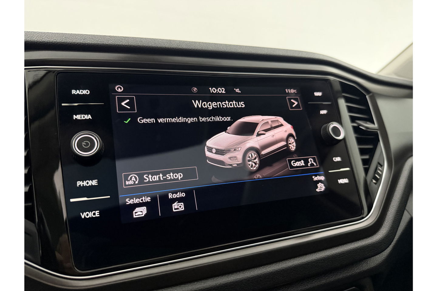 Volkswagen T-Roc 1.0 TSI Style Pano LED Carplay Clima Adaptive Cruise Navigatie PDC 18''LMV
