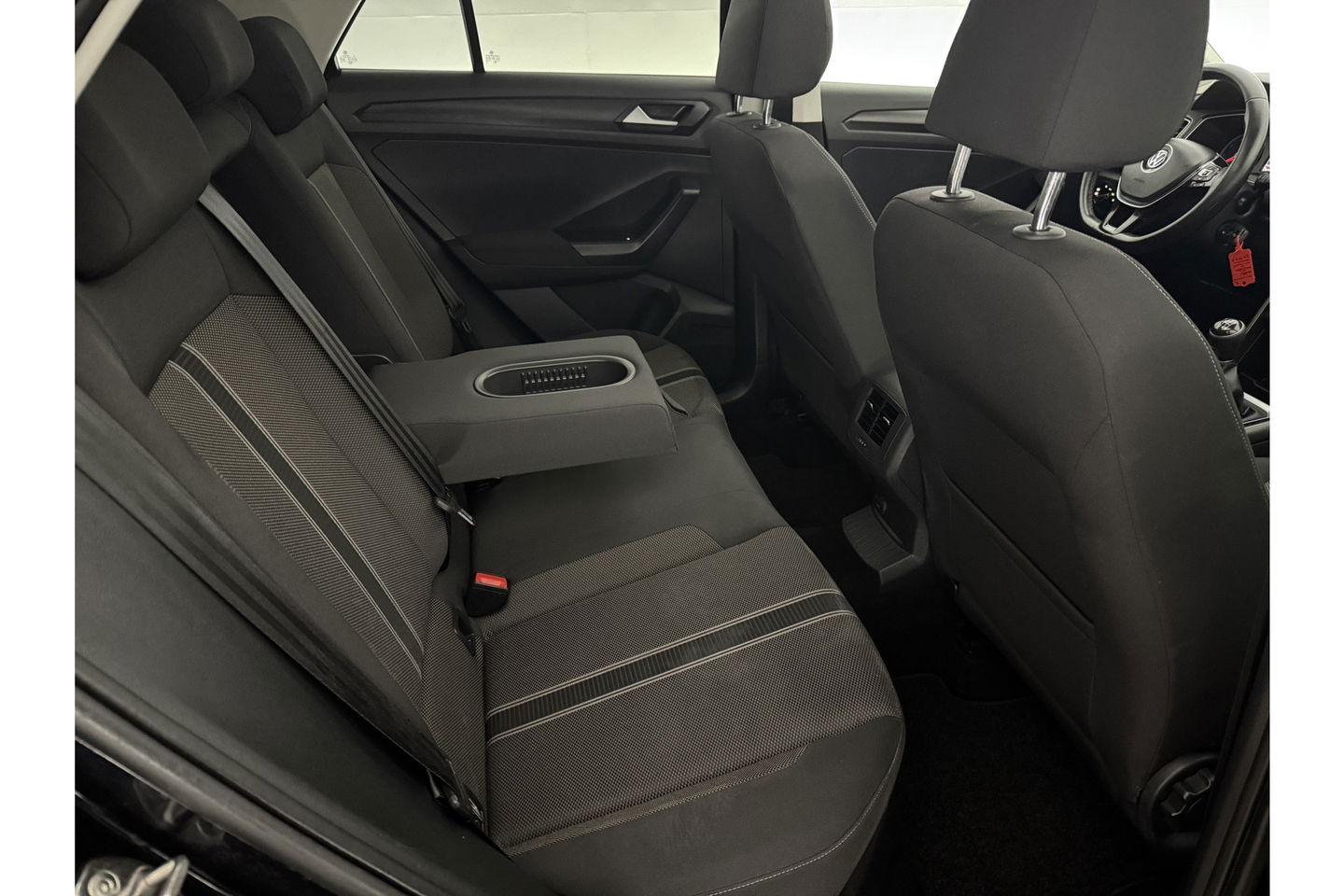 Volkswagen T-Roc 1.0 TSI Style Pano LED Carplay Clima Adaptive Cruise Navigatie PDC 18''LMV
