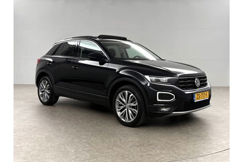 Volkswagen T-Roc 1.0 TSI Style Pano LED Carplay Clima Adaptive Cruise Navigatie PDC 18''LMV