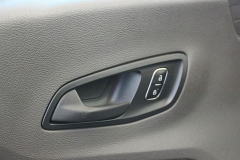 Ford E-Transit 350 L2H2 Trend 68 kWh