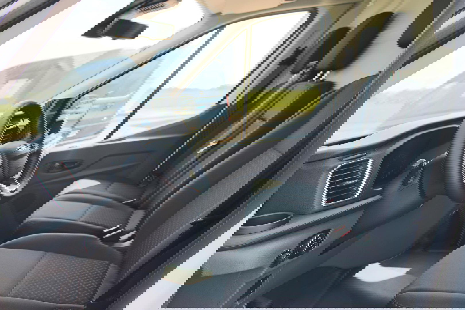 Ford E-Transit 350 L2H2 Trend 68 kWh