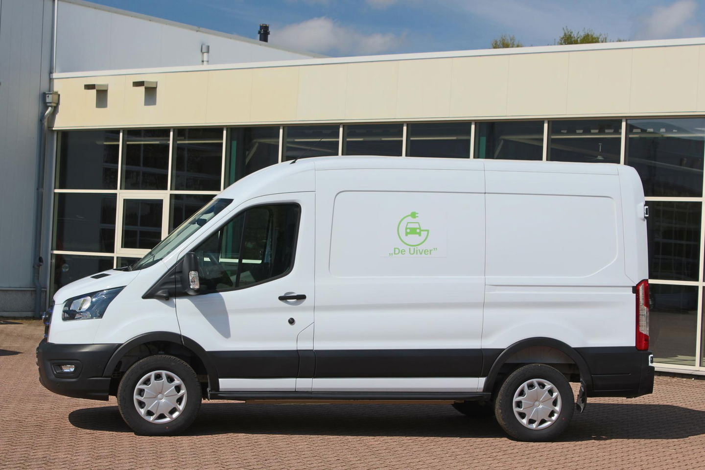 Ford E-Transit 350 L2H2 Trend 68 kWh
