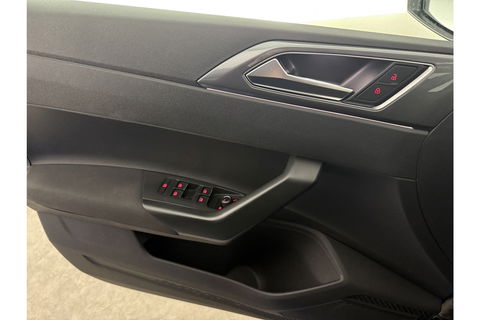 Volkswagen Polo 1.5 TSI R-line DSG 150PK Carplay Virtual LED Clima Adapive-Cruise Navi PDC  16"LMV