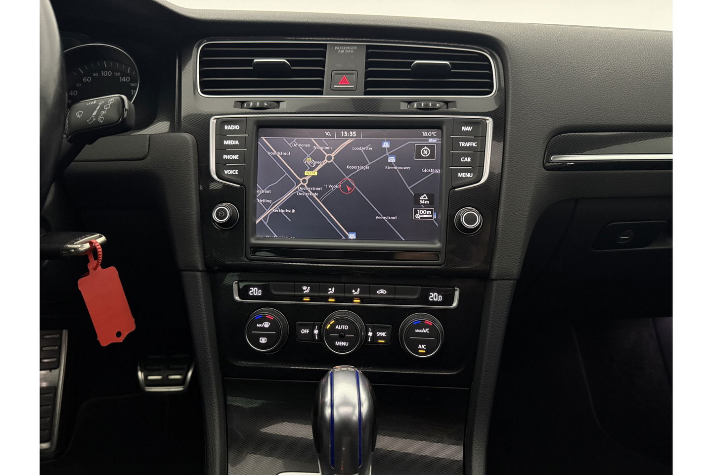 Volkswagen Golf 1.4 TSI GTE 225PK Hybride DSG Pano LED Trekhaak Clima Cruise Navi 18"LMV
