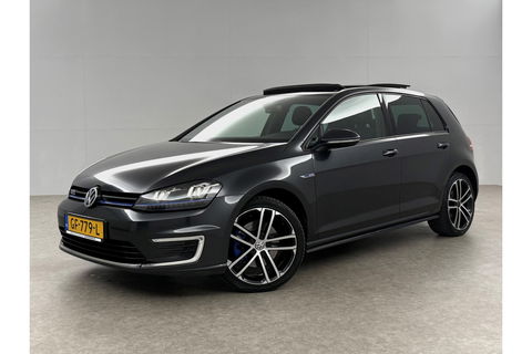 Volkswagen Golf 1.4 TSI GTE 225PK Hybride DSG Pano LED Trekhaak Clima Cruise Navi 18"LMV