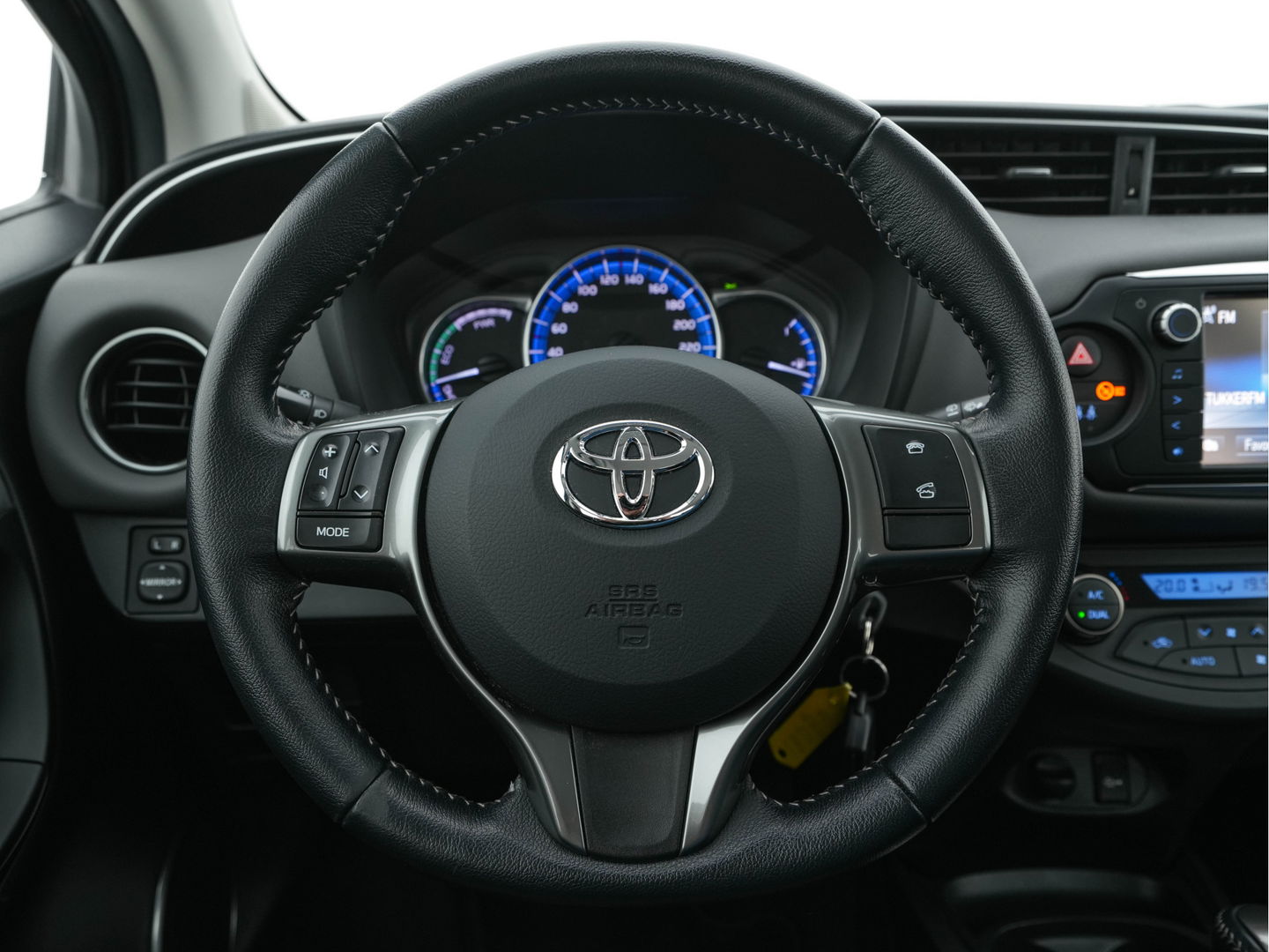 Toyota Yaris 1.5 Hybrid Aspiration Aut. *ECC | HEATED-SEATS | CAMERA | COMFORT-SEATS*