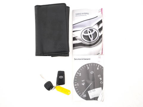 Toyota Yaris 1.5 Hybrid Aspiration Aut. *ECC | HEATED-SEATS | CAMERA | COMFORT-SEATS*