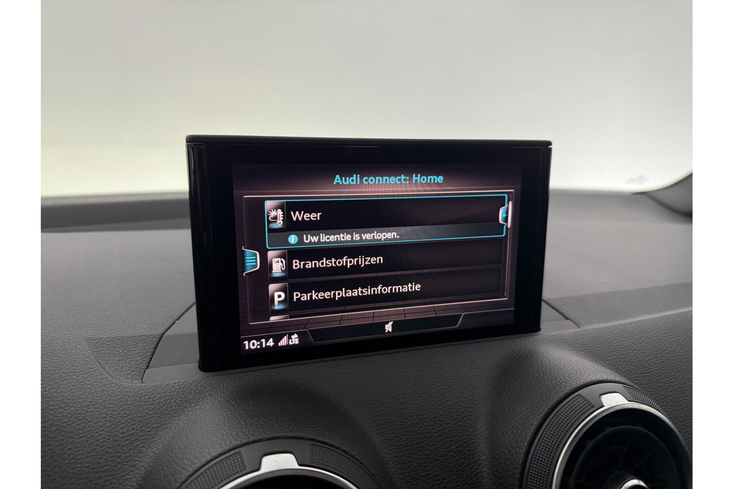 Audi Q2 35 TFSI CoD Sport S-line 150PK Clima Cruise Navi LED PDC 17''LMV