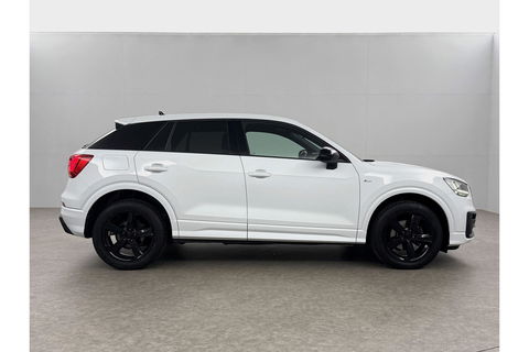 Audi Q2 35 TFSI CoD Sport S-line 150PK Clima Cruise Navi LED PDC 17''LMV