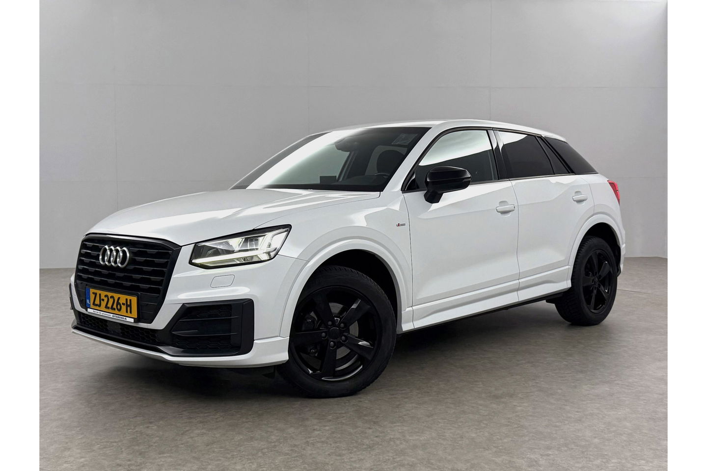 Audi Q2 35 TFSI CoD Sport S-line 150PK Clima Cruise Navi LED PDC 17''LMV