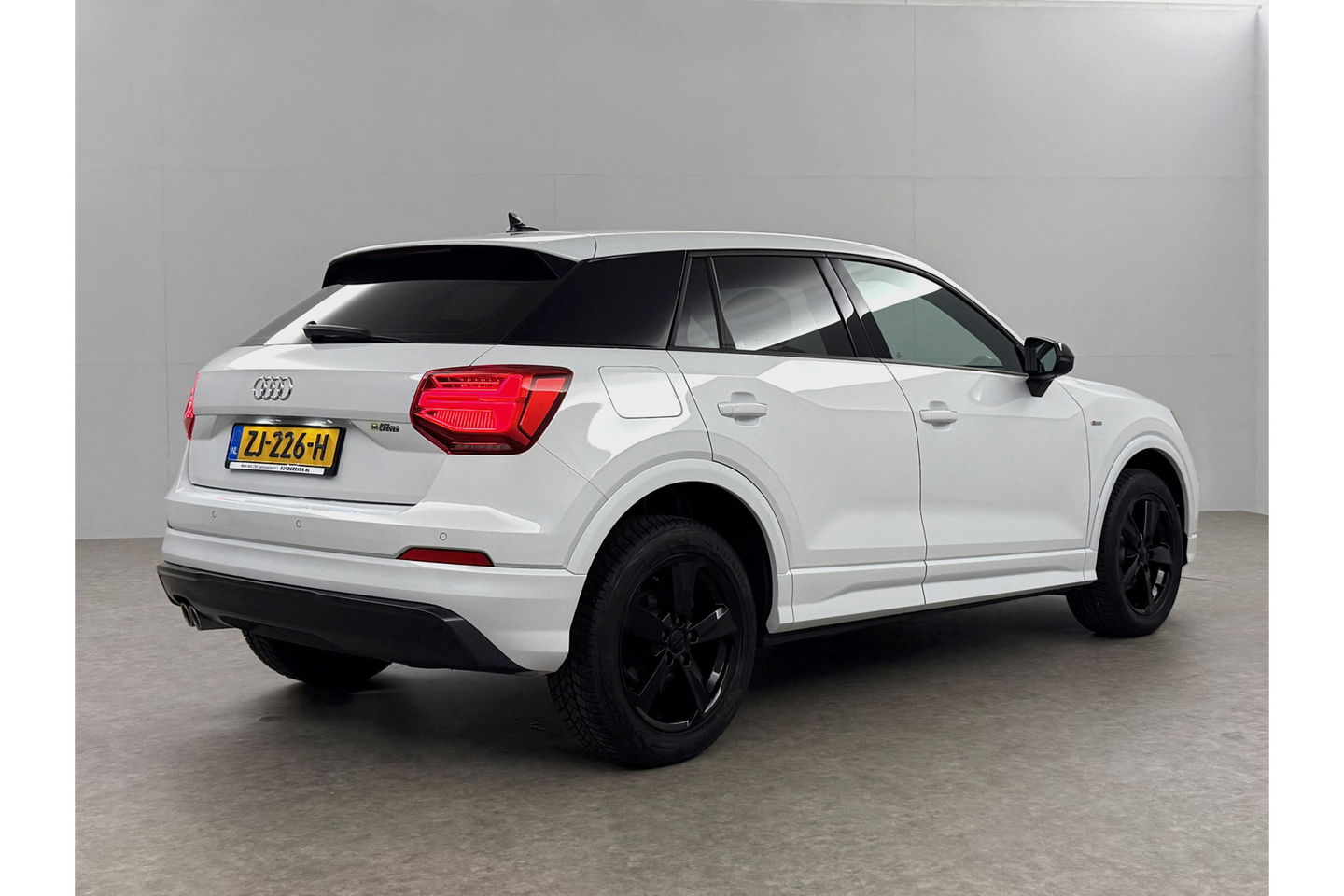 Audi Q2 35 TFSI CoD Sport S-line 150PK Clima Cruise Navi LED PDC 17''LMV