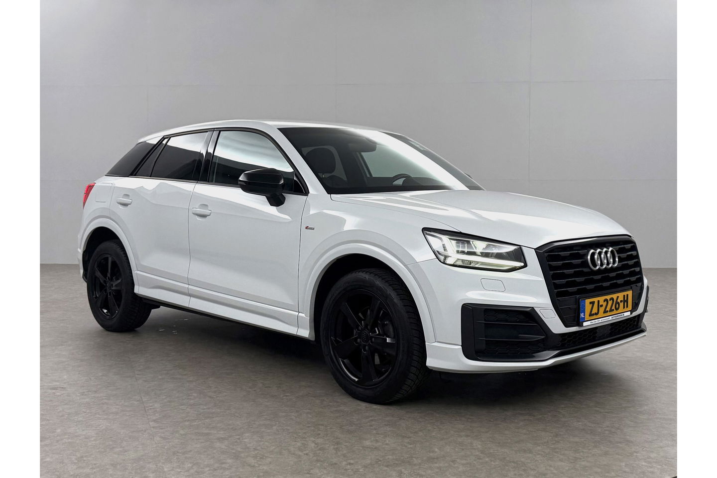 Audi Q2 35 TFSI CoD Sport S-line 150PK Clima Cruise Navi LED PDC 17''LMV