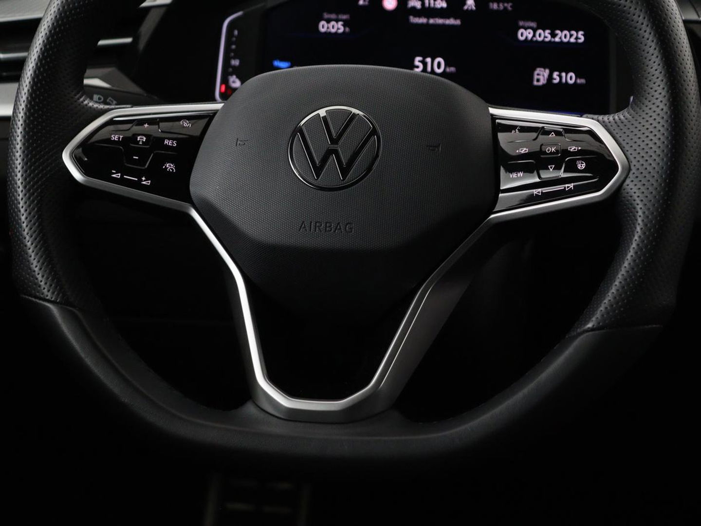 Volkswagen Arteon Shooting Brake 1.4 TSI eHybrid R-Line | Trekhaak | Stoelverwarming | Carplay | Leder/Alcantara | Adaptive cruise | Achterbankverwarming | Camera | Navigatie | Half leder