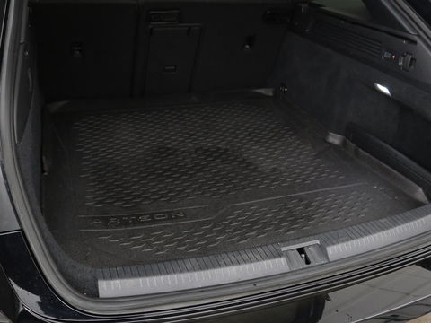 Volkswagen Arteon Shooting Brake 1.4 TSI eHybrid R-Line | Trekhaak | Stoelverwarming | Carplay | Leder/Alcantara | Adaptive cruise | Achterbankverwarming | Camera | Navigatie | Half leder