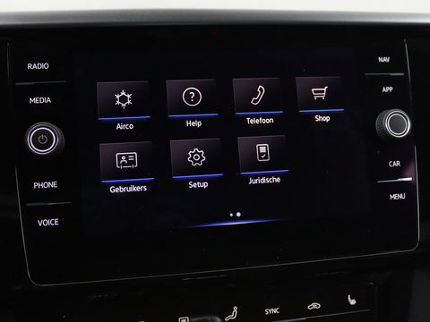 Volkswagen Arteon Shooting Brake 1.4 TSI eHybrid R-Line | Trekhaak | Stoelverwarming | Carplay | Leder/Alcantara | Adaptive cruise | Achterbankverwarming | Camera | Navigatie | Half leder