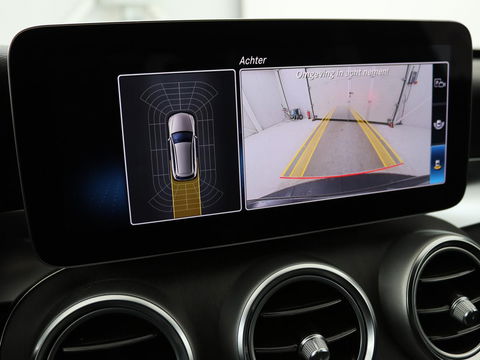 Mercedes-Benz C-Klasse 300e AMG Night | Adaptive cruise | Stoelverwarming | Carplay | Leder/Alcantara | Camera | Navigatie | Full LED
