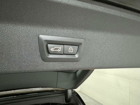 BMW X3 xDrive20i M Sport Black Edition Pano HUD Sfeer NAP
