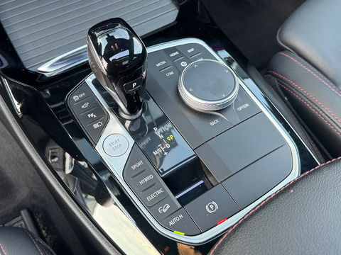 BMW X3 XDrive30e M Sport Frozen|Pano|Key|Memor|HuD|360|Laser
