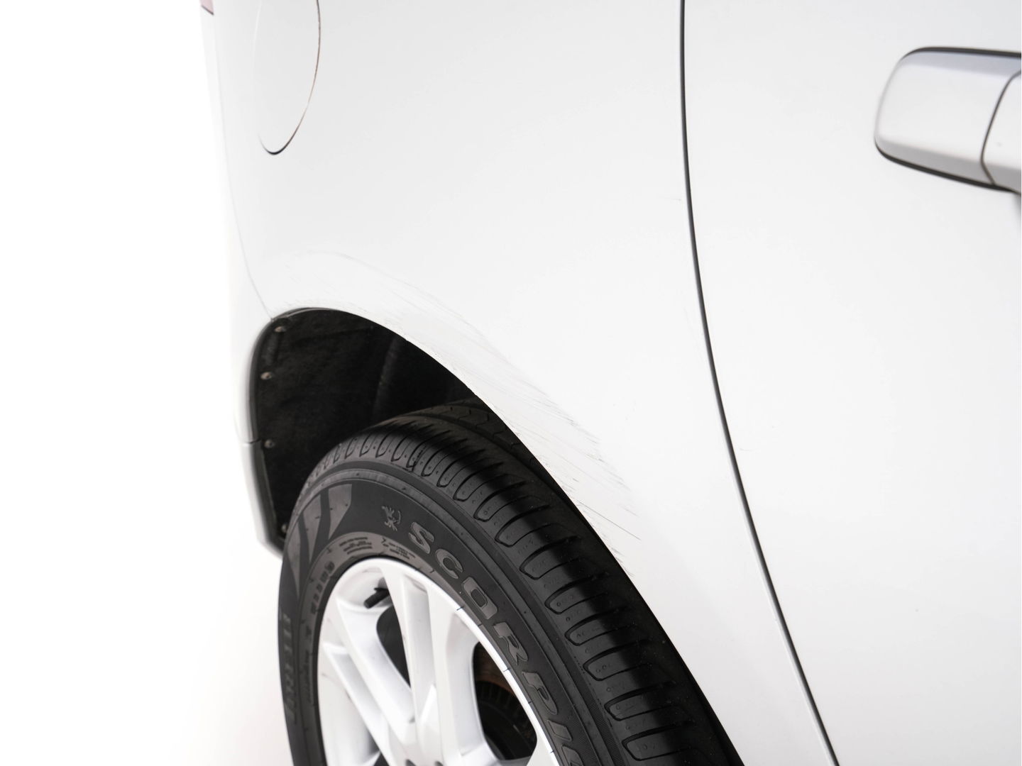 Volvo XC60 2.0 D4 FWD Momentum Business-Pack-Connect *LEATHER-MICROFIBRE | NAVI-FULLMAP |  ECC | HEATED-SEATS | PDC | CRUISE | COMFORT-SEATS | 18''ALU*