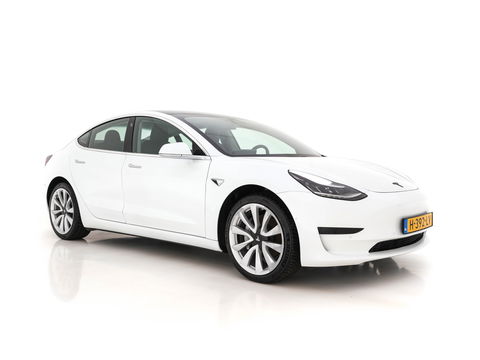 Tesla Model 3 Standard RWD Plus 60 kWh [ 3-Fase ] (INCL-BTW) Aut. *PANO | AUTO-PILOT | NAPPA-LEATHER | KEYLESS | FULL-LED | MEMORY-PACK | SURROUND-VIEW | DAB | CARPLAY | DIGI-COCKPIT | LANE-ASSIST | COMFORT-SEATS | 19"ALU*