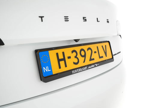 Tesla Model 3 Standard RWD Plus 60 kWh [ 3-Fase ] (INCL-BTW) Aut. *PANO | AUTO-PILOT | NAPPA-LEATHER | KEYLESS | FULL-LED | MEMORY-PACK | SURROUND-VIEW | DAB | CARPLAY | DIGI-COCKPIT | LANE-ASSIST | COMFORT-SEATS | 19"ALU*
