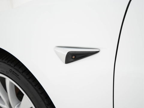 Tesla Model 3 Standard RWD Plus 60 kWh [ 3-Fase ] (INCL-BTW) Aut. *PANO | AUTO-PILOT | NAPPA-LEATHER | KEYLESS | FULL-LED | MEMORY-PACK | SURROUND-VIEW | DAB | CARPLAY | DIGI-COCKPIT | LANE-ASSIST | COMFORT-SEATS | 19"ALU*