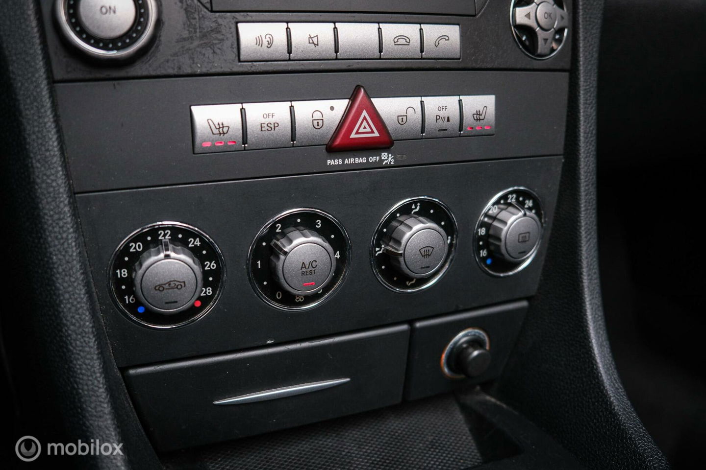 Mercedes-Benz SLK 280 V6 | Lage km stand | Zeer mooi | Memory Seats | Cruise | stoelverwarming | zomerklaar |