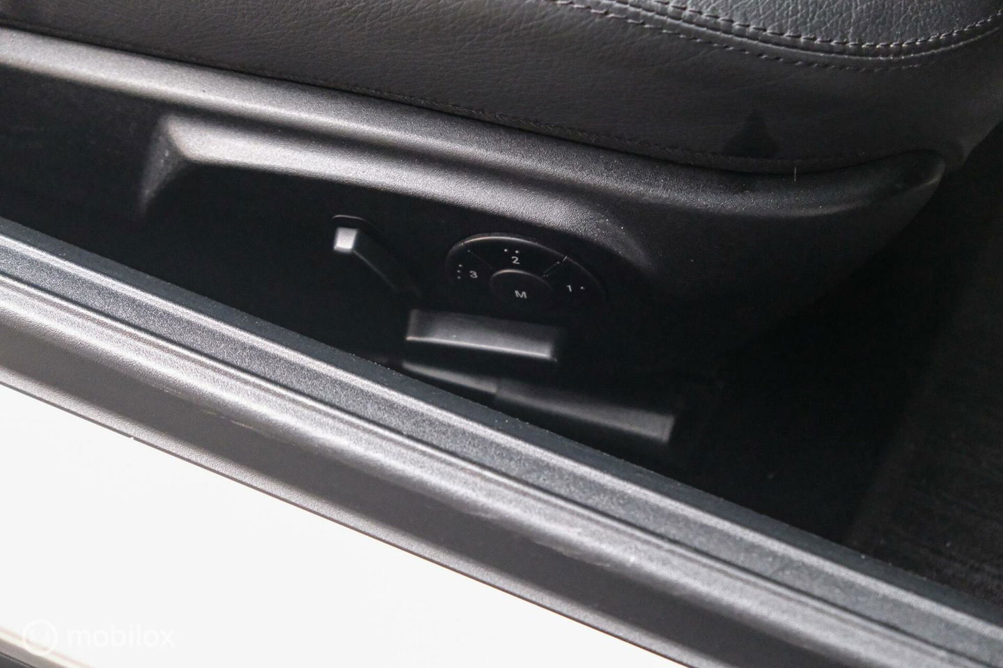 Mercedes-Benz SLK 280 V6 | Lage km stand | Zeer mooi | Memory Seats | Cruise | stoelverwarming | zomerklaar |