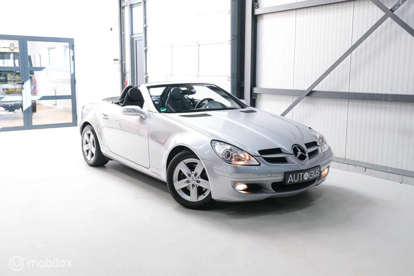 Mercedes-Benz SLK 280 V6 | Lage km stand | Zeer mooi | Memory Seats | Cruise | stoelverwarming | zomerklaar |