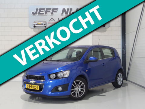 Chevrolet Aveo 1.4 LTZ "Origineel NL!" Trekhaak Airco Parkeersensoren Bluetooth Cruise-control Elektrische ramen