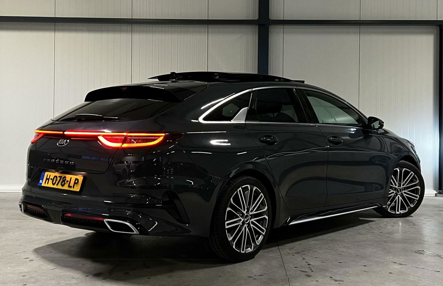 Kia ProCeed 1.4 T-GDI GT-PlusLine Pano Virtual Carplay VOL!