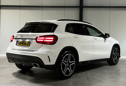 Mercedes-Benz GLA 180 AMG Navi Camera Cruise Climate PDC