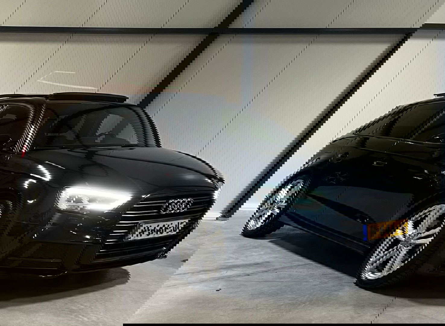 Audi A3 Sportback 35 TFSI 3X S-line Black Optic Pano Virtual