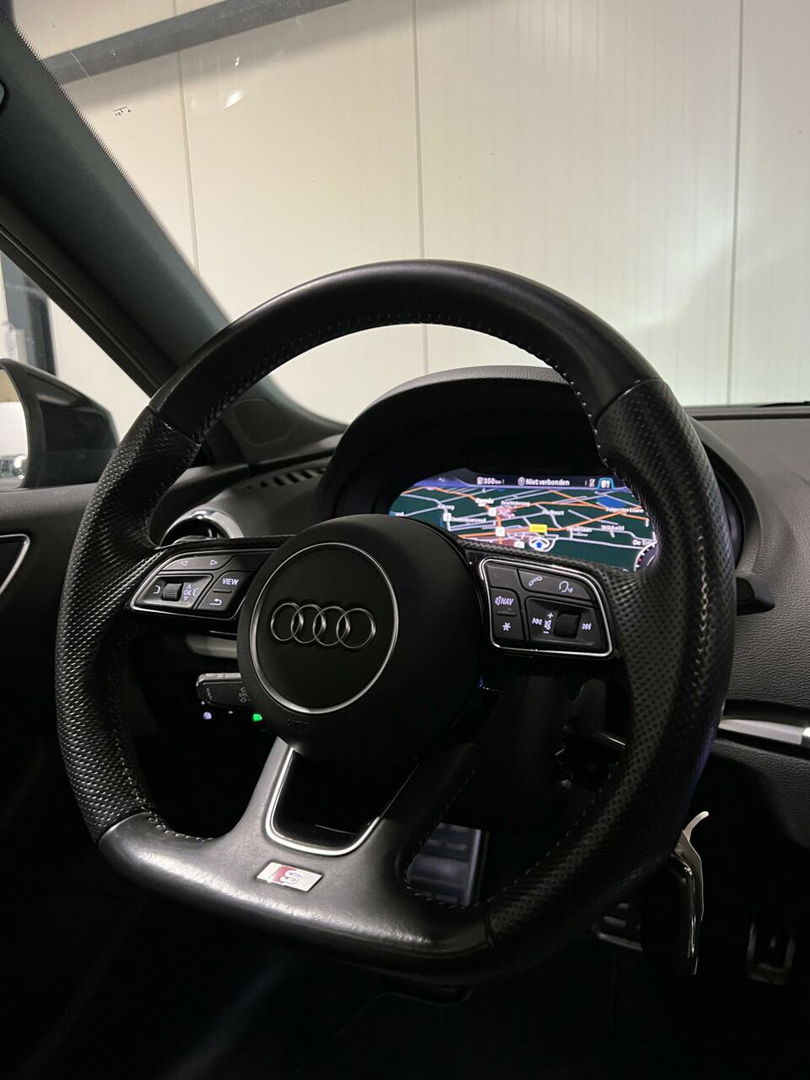 Audi A3 Sportback 35 TFSI 3X S-line Black Optic Pano Virtual