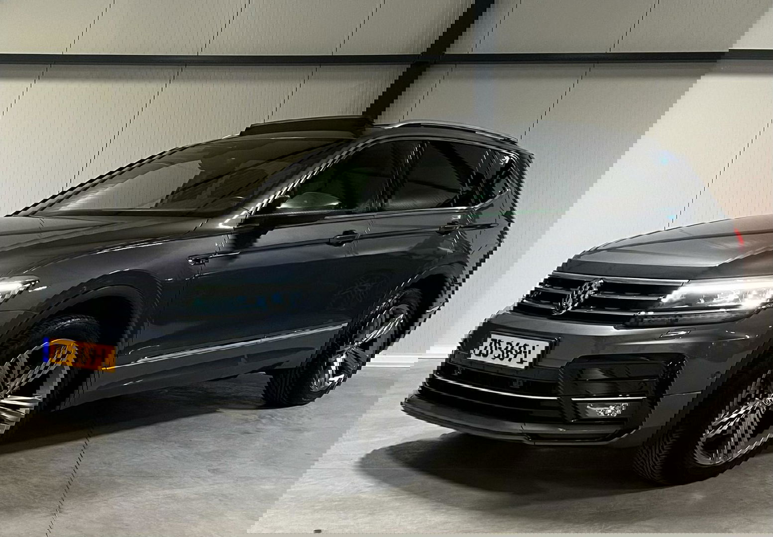 Volkswagen Tiguan Allspace Volkswagen Tiguan 1.5 TSI R-line Pano Virtual Trekhaak 7Pers