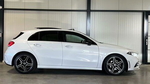Mercedes-Benz A-Klasse 180 AMG Pano Sfeer Camera Night pakket