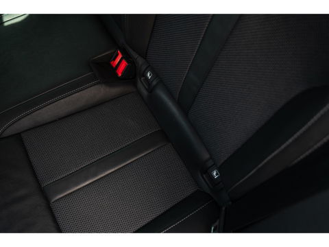 Škoda Octavia Combi 1.4 TSI iV PHEV Style | LEDER/STOF | CAMERA | ADAPTIVE CRUISE | LED
