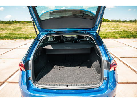 Škoda Octavia Combi 1.4 TSI iV PHEV Style | LEDER/STOF | CAMERA | ADAPTIVE CRUISE | LED
